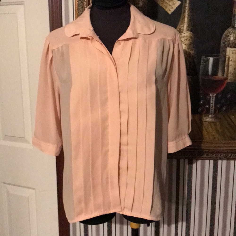 Woman’s blouse